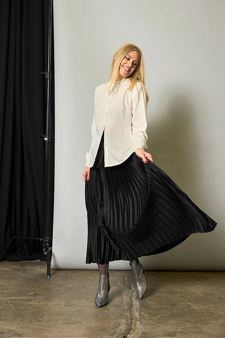 Ze-Bea 943 Skirt, Black