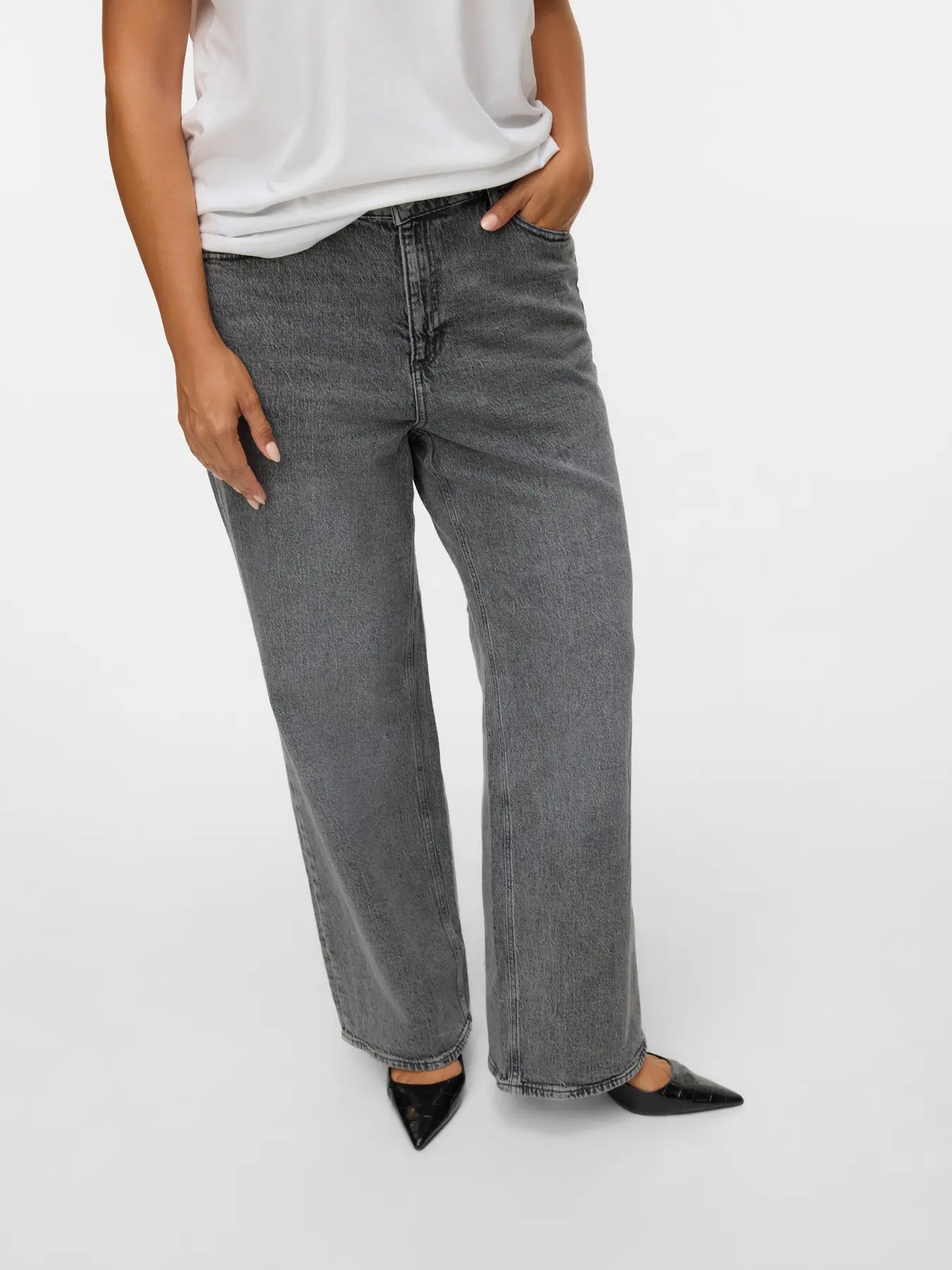 VMCTESSA HR WIDE JEANS
