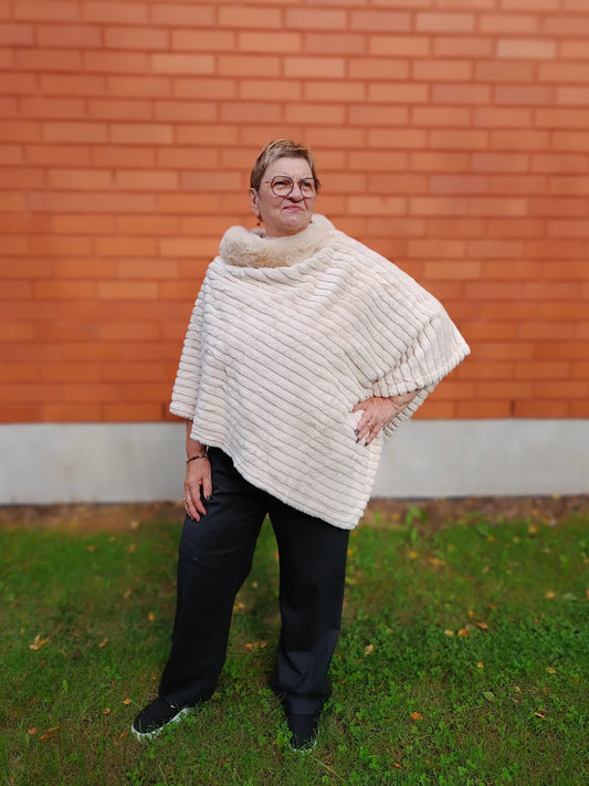 MAPP Cut poncho fur