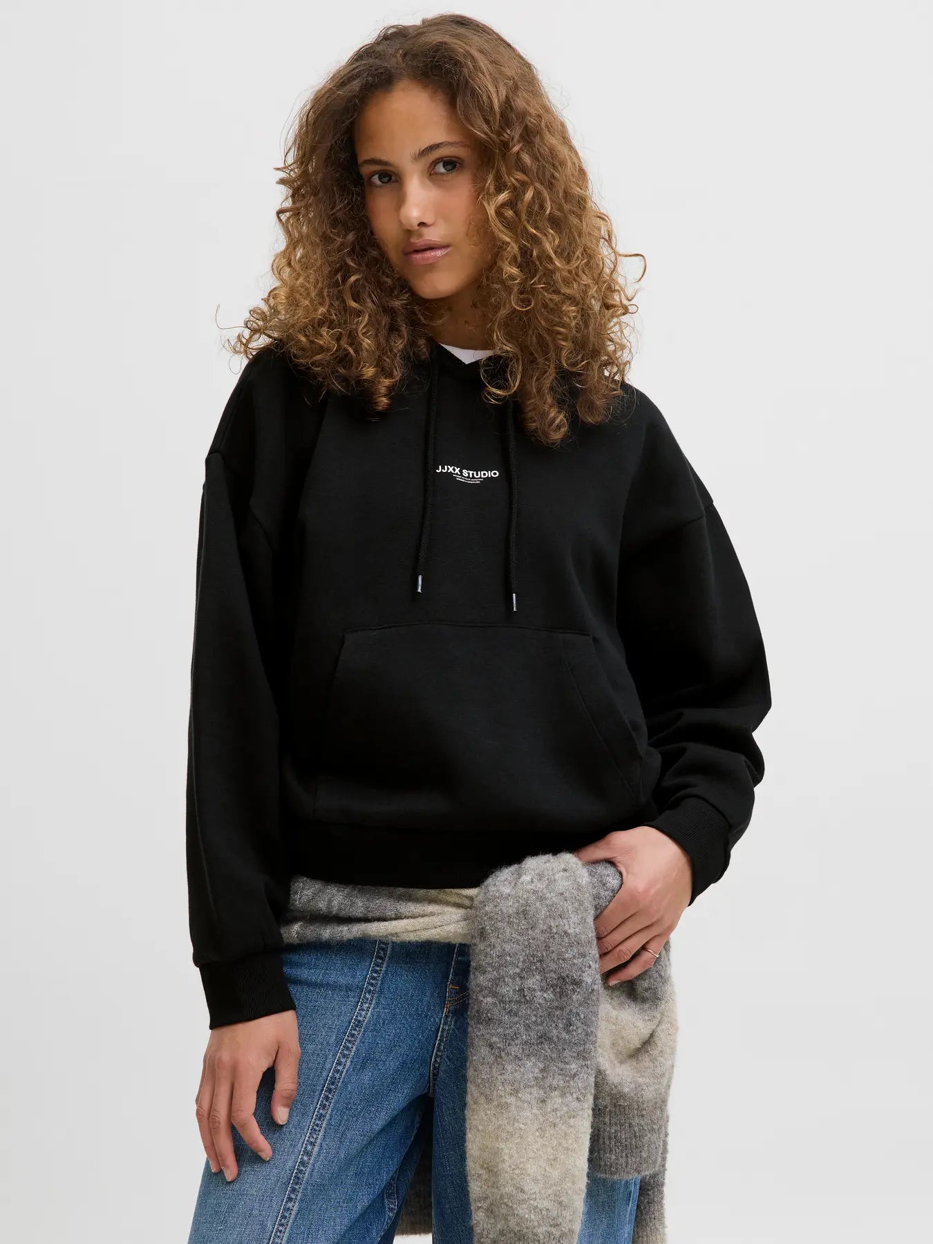 JXSTUDIO VESTERBRO LS RLX HOOD SWT NOOS, eri värejä!