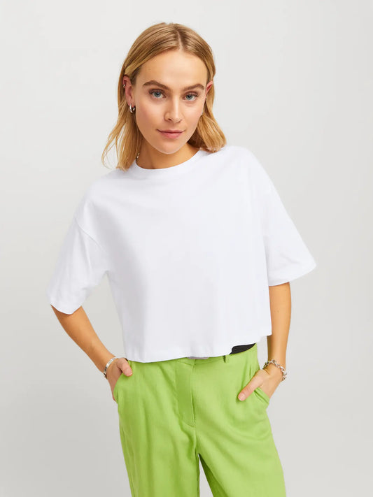 JXANDREA LOOSE SS CROPPED TEE JRS NOOS, useita värejä!