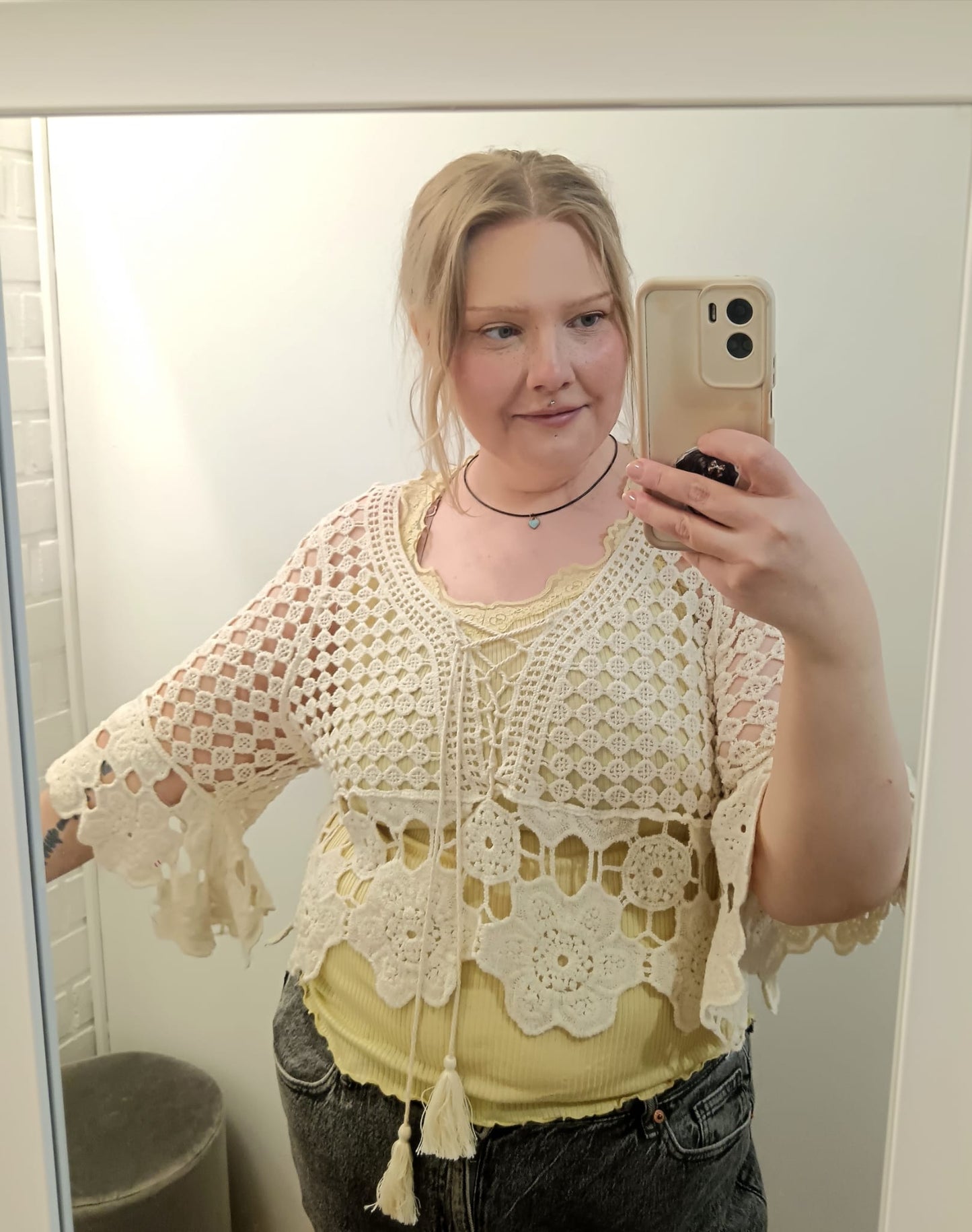 MAPP Crochet v blouse