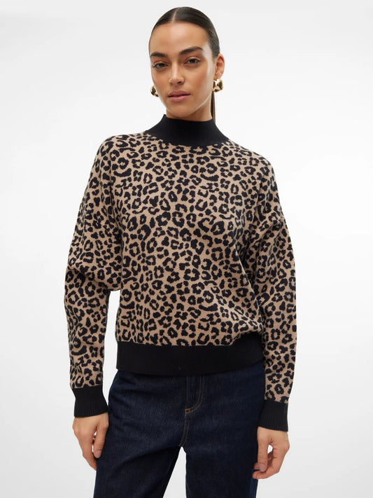 VMARIA ART BATWING HIGHNECK PULLOVER, Black w. silver mink leo print